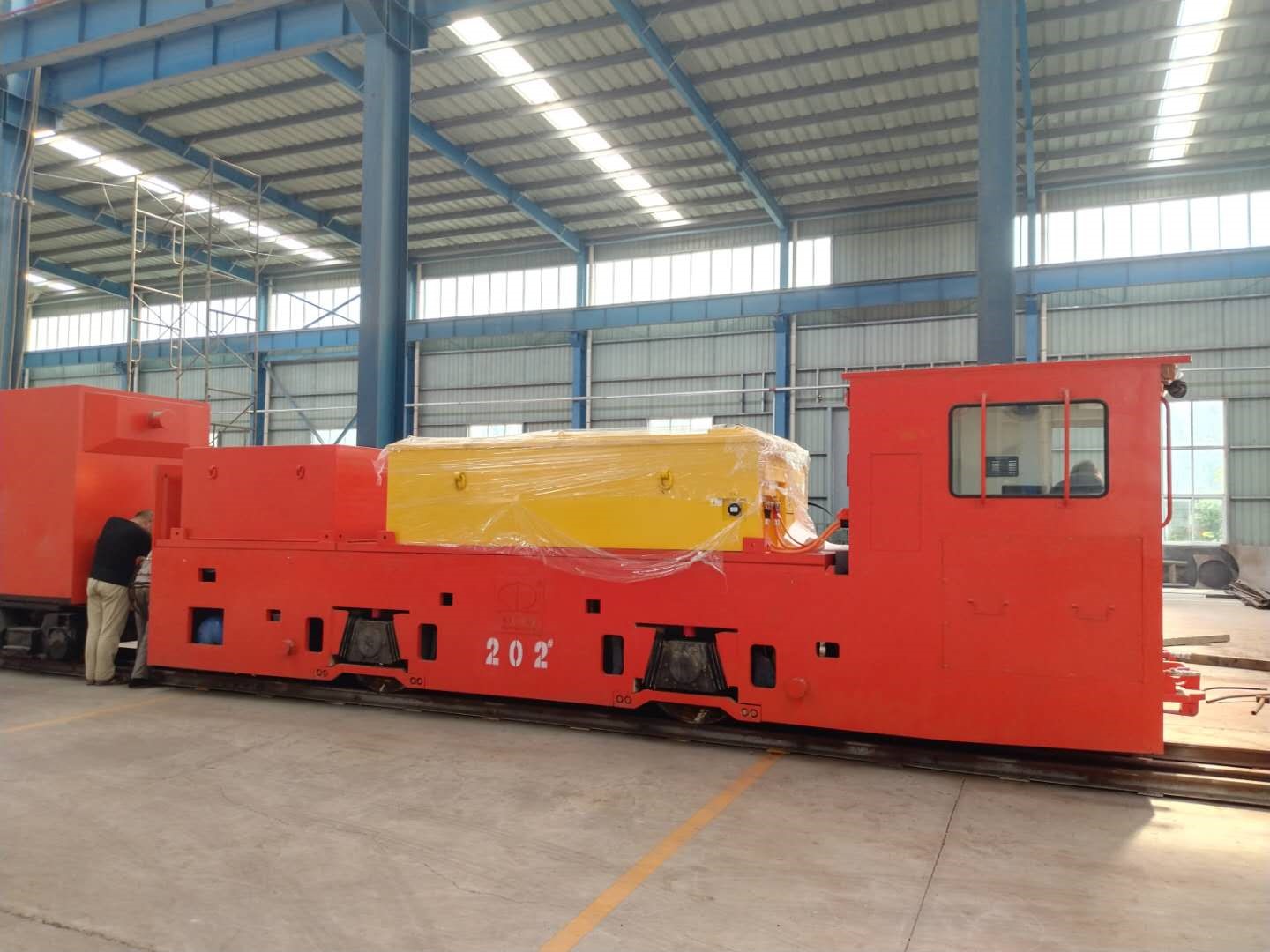 隧道裝備-隧道牽引車|隧道施工牽引車|隧道施工設備制造商